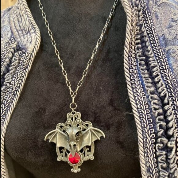 "Evil Bat" Bird Skeleton Head and Ruby-Colored Austrian Crystal Pendant - Picture 1 of 11